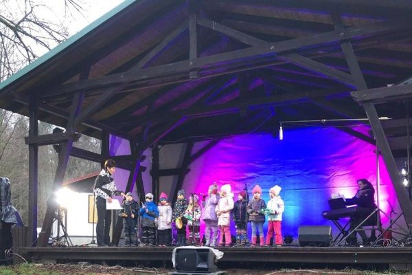 Rozsvěcení vánočního stromu